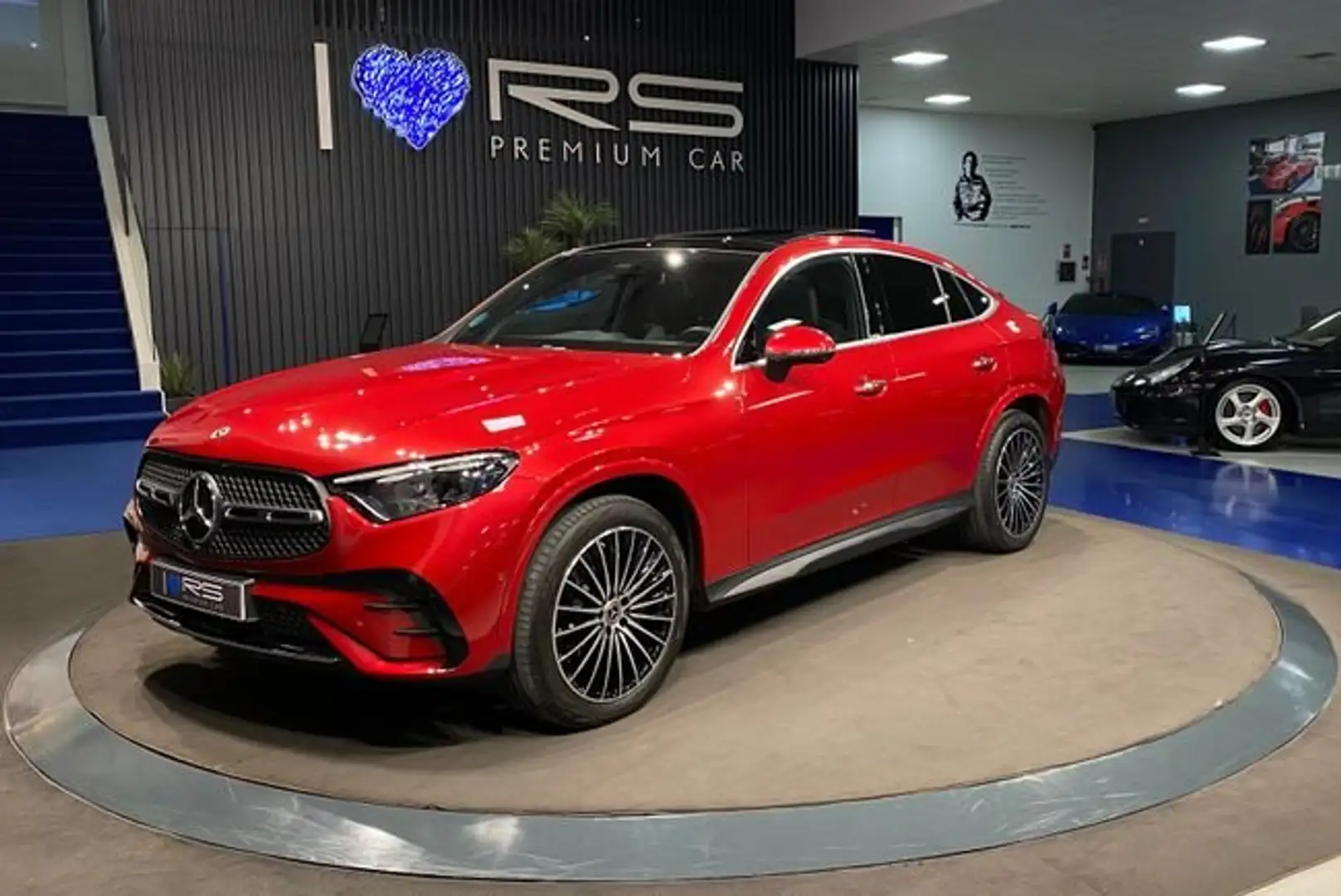 Mercedes-Benz GLC 220 220d 4MATIC AMG Line Rojo - 2