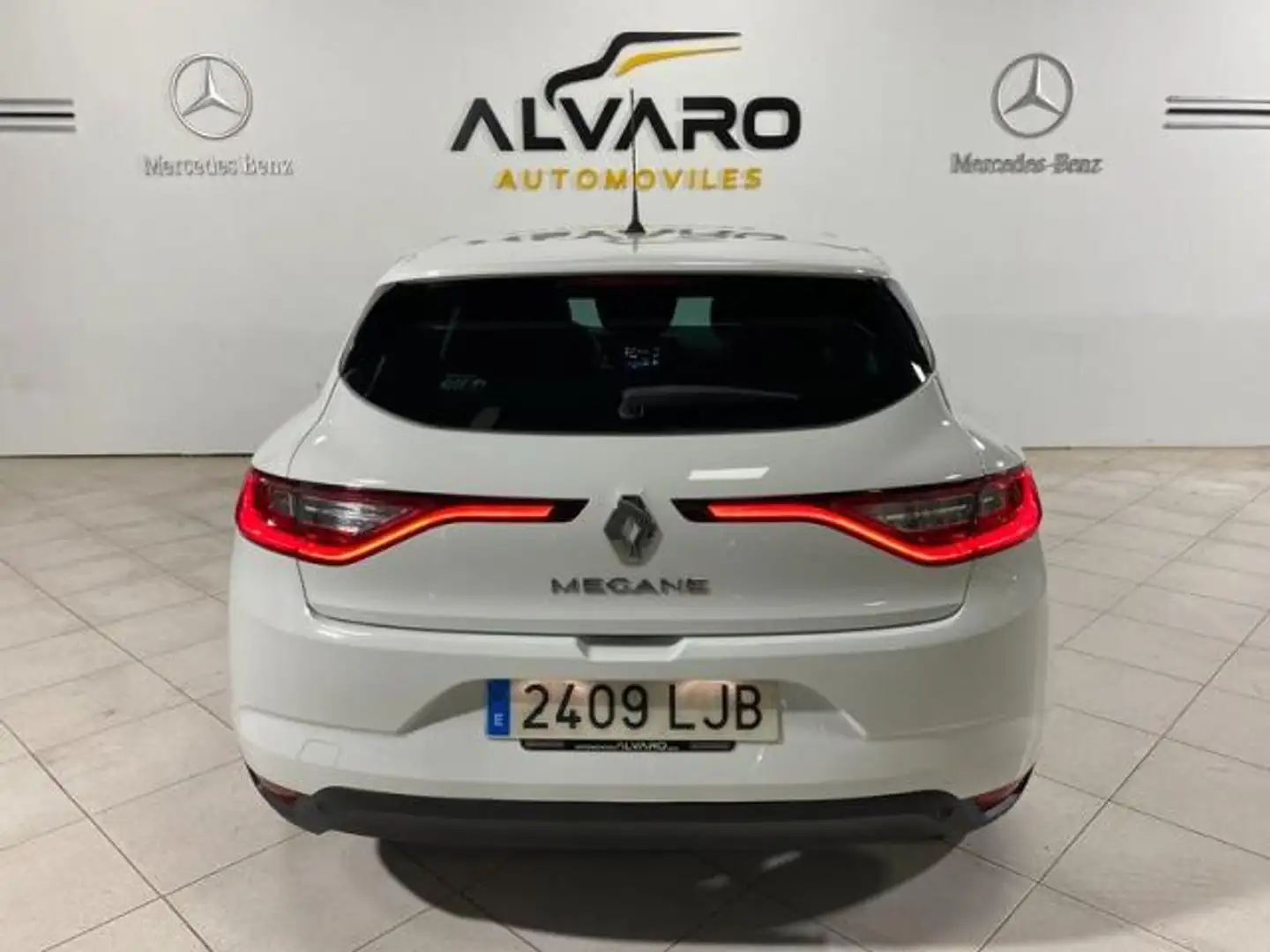 Renault Megane Berlina Limited Blue dCi 85 kW (115 CV) Wit - 2