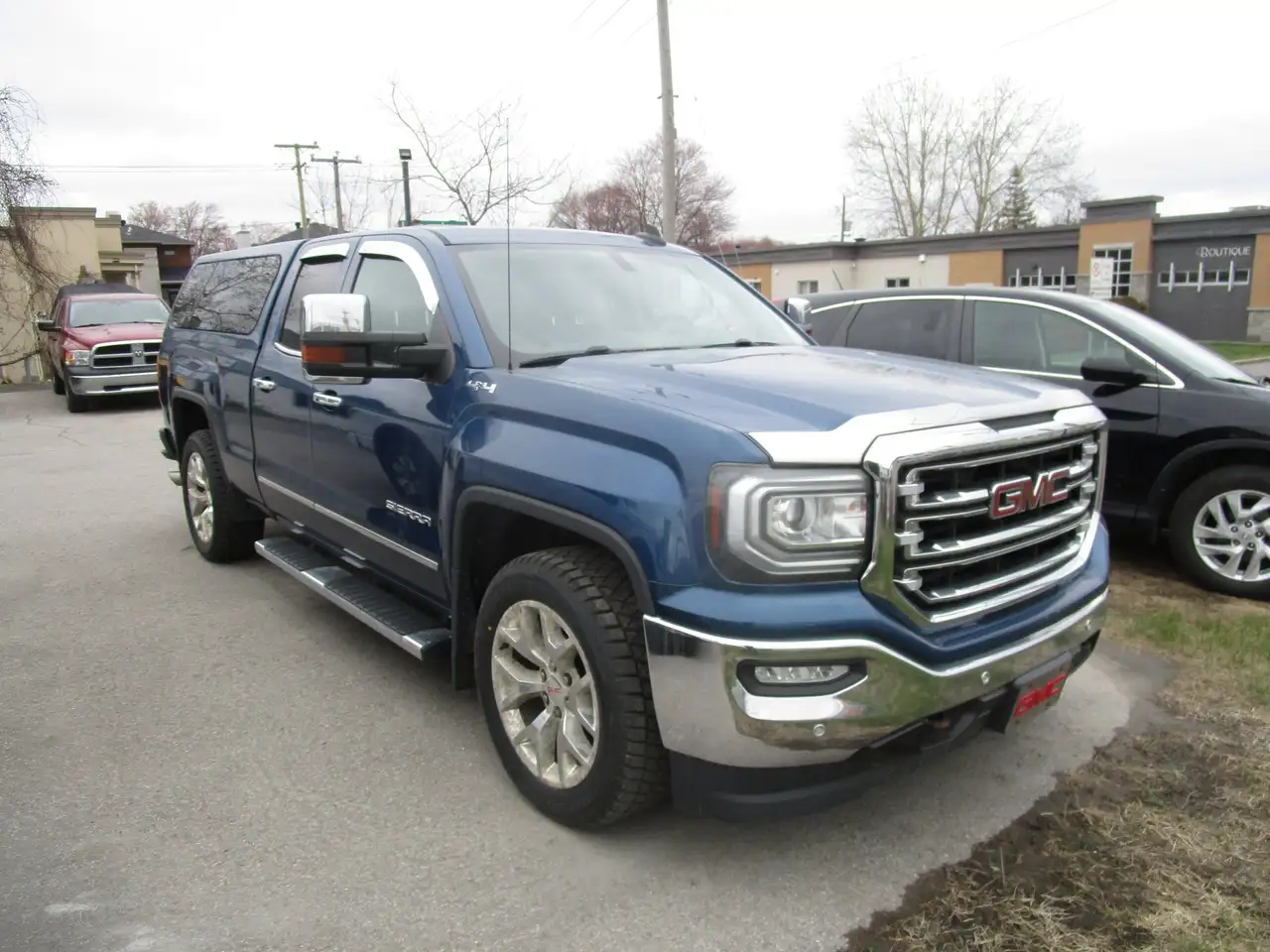 GMC Sierra 1500 снимка GMC Sierra 1500
