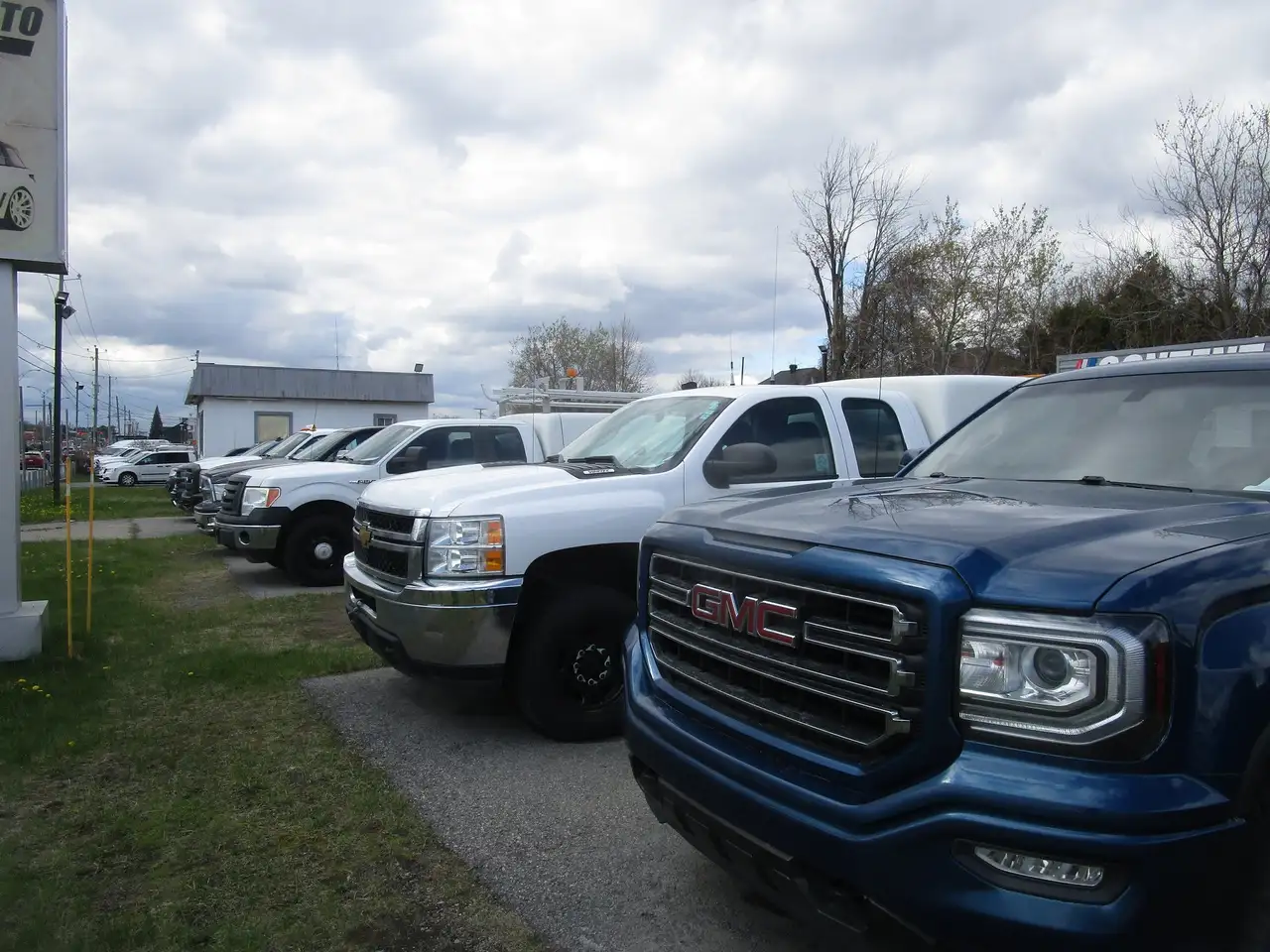 GMC Sierra 1500 снимка GMC Sierra 1500