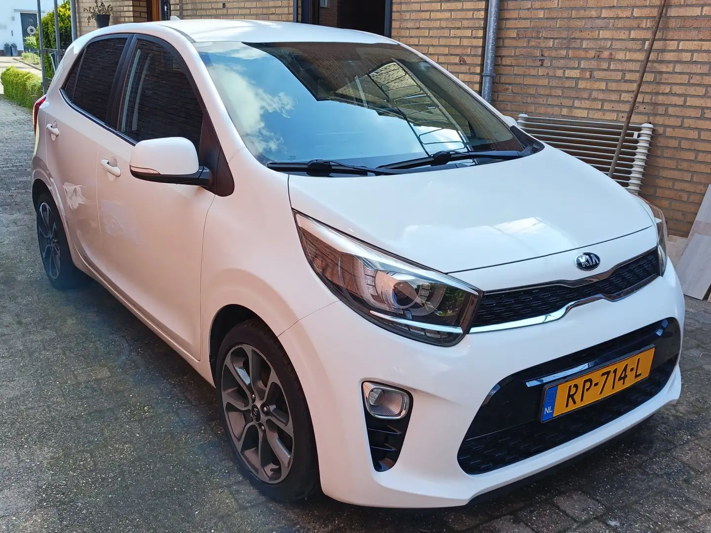 Kia Picanto Picanto 1.0 CVVT Design Edition Wit - 1