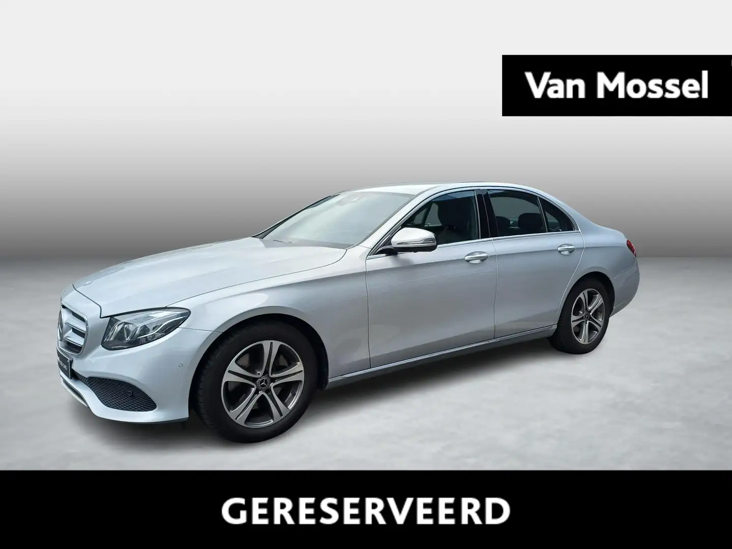 Mercedes-Benz E 250 Berline + LEDER + DAB + 360 CAMERA + LED + 1y USED Silber - 1
