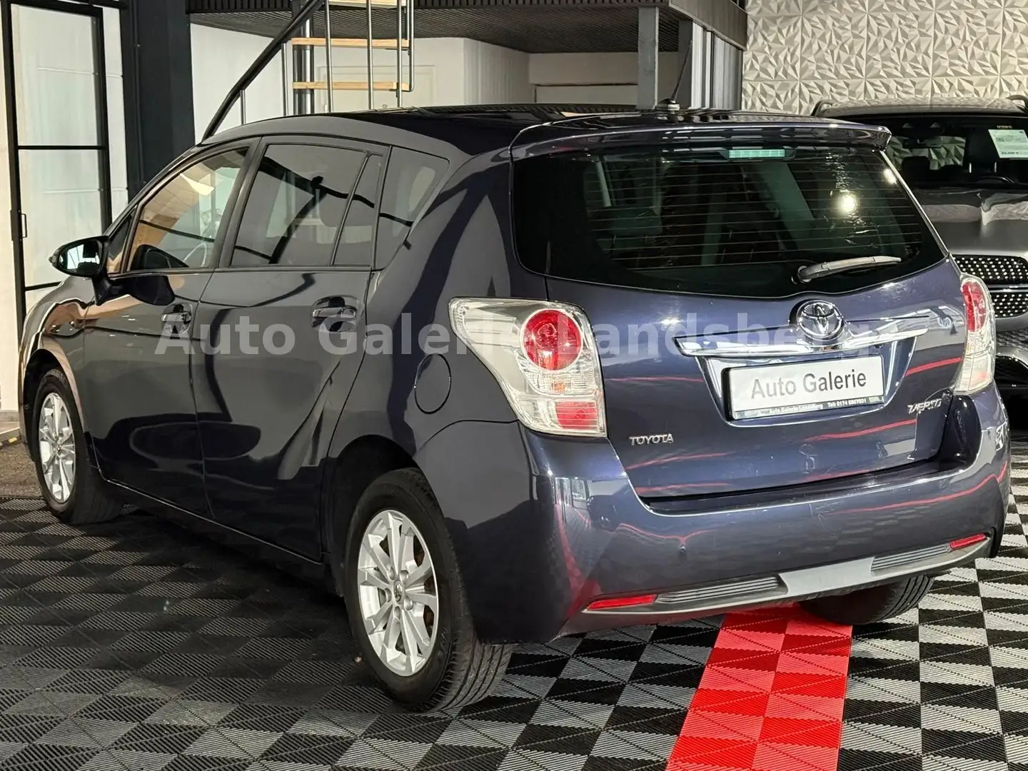 Toyota Verso 1.6*SkyView Edition*Navi*Pano*Kamera*2Hd.* Violett - 2