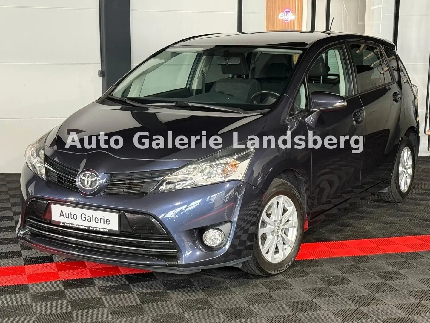 Toyota Verso 1.6*SkyView Edition*Navi*Pano*Kamera*2Hd.* Violett - 1