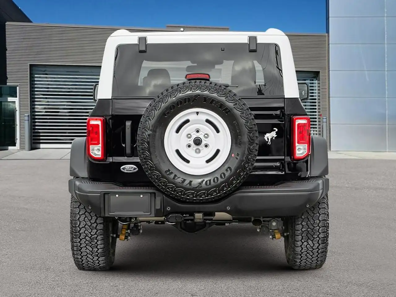 Ford Bronco снимка Ford Bronco