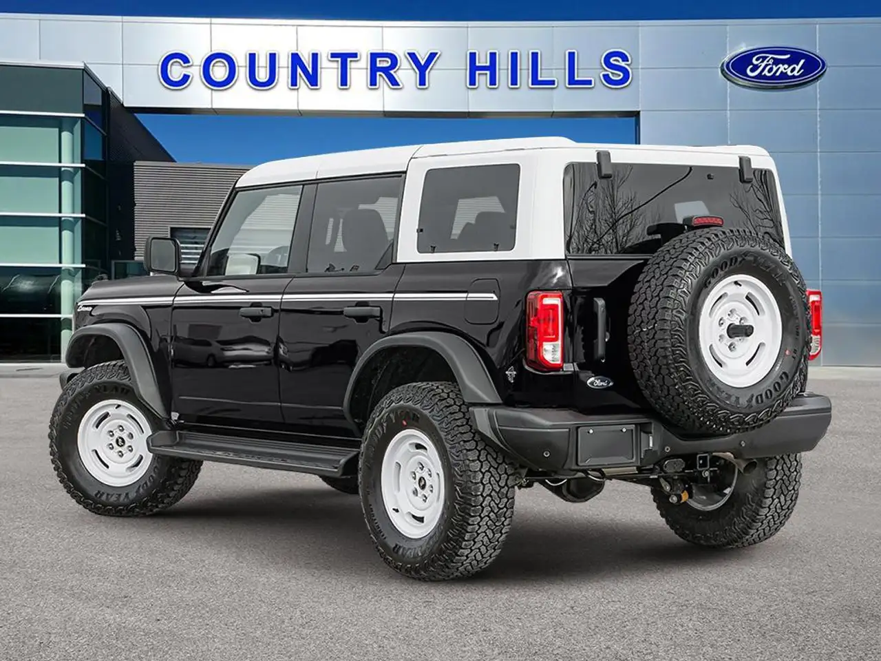 Ford Bronco снимка Ford Bronco