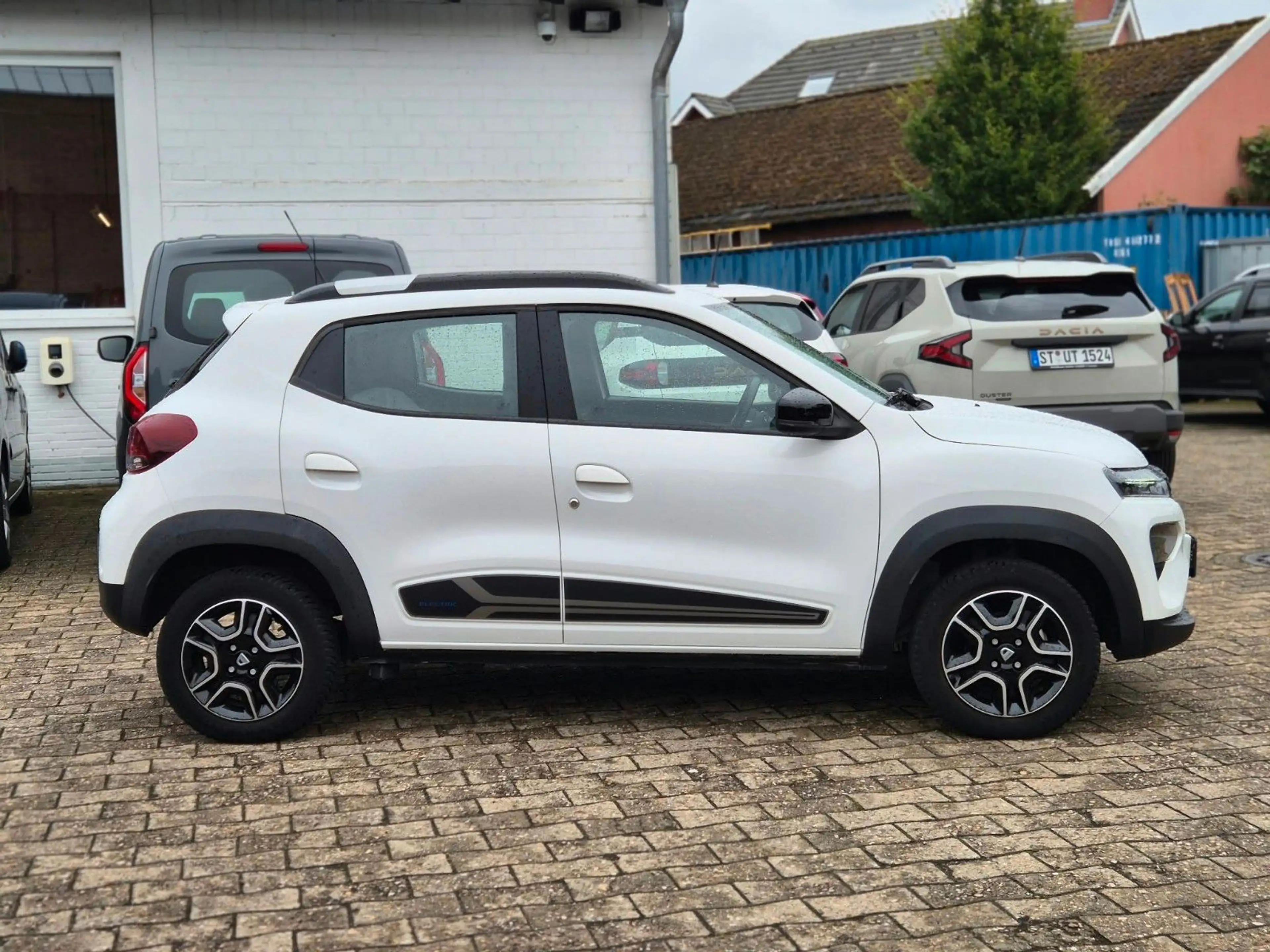 Dacia Spring Electric Comfort Plus Navi Kamera — photo 4