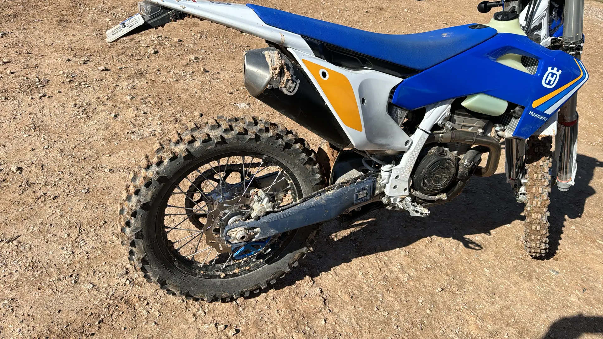 Husqvarna FC 250 todo tipo de proteciones - 2