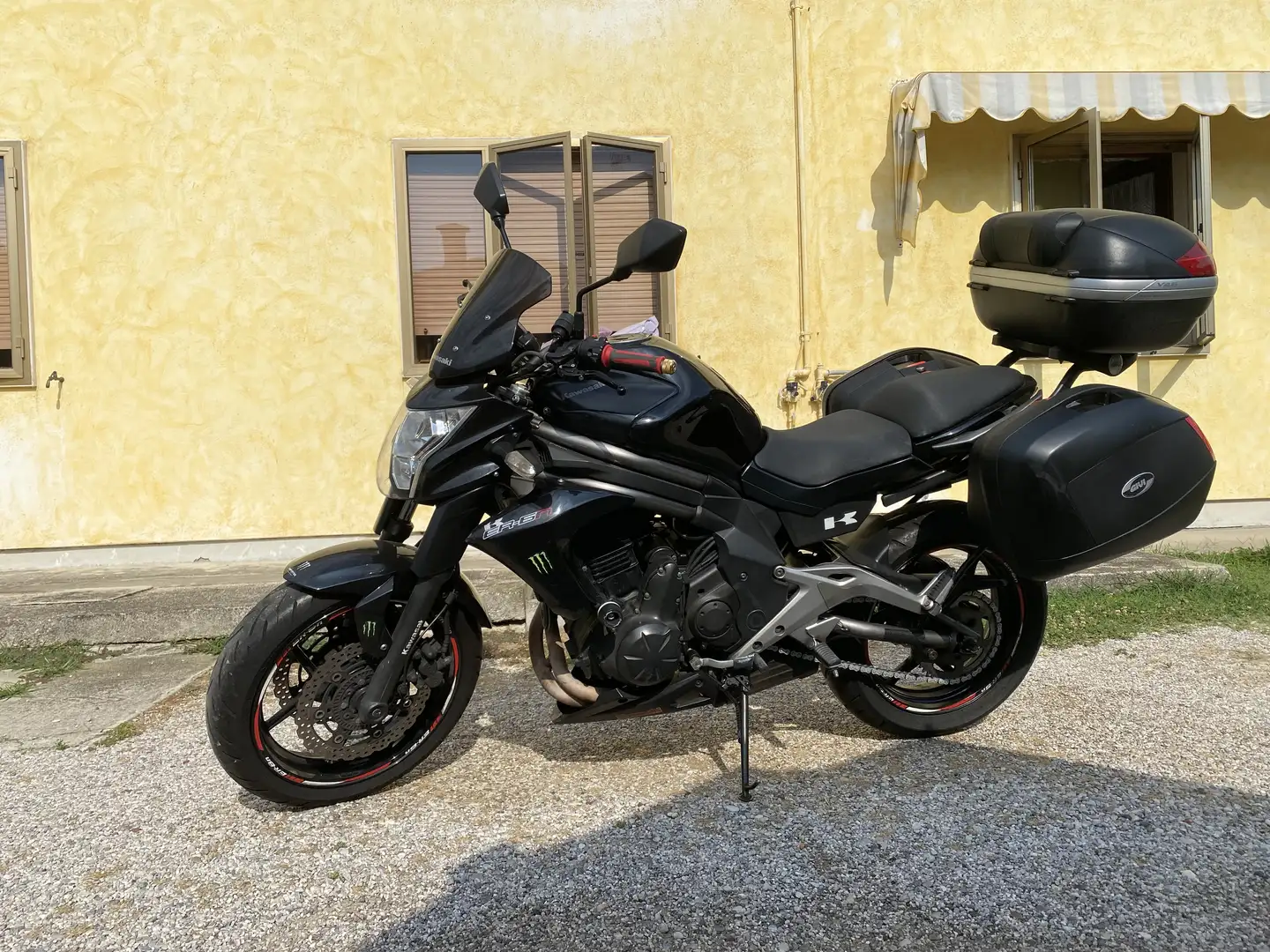 Kawasaki ER - 6 N ABS - 1