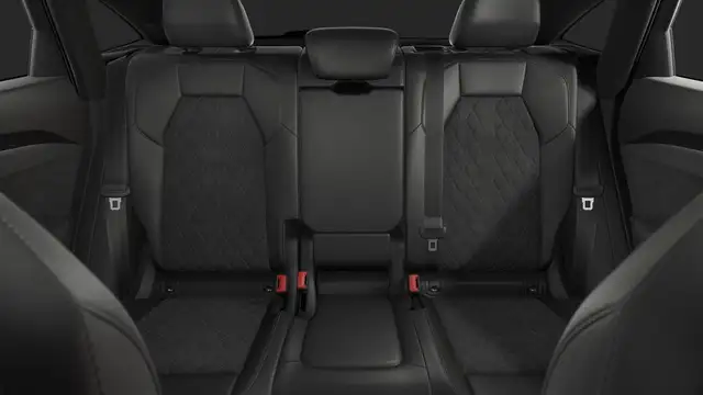 Audi SQ5 view 10