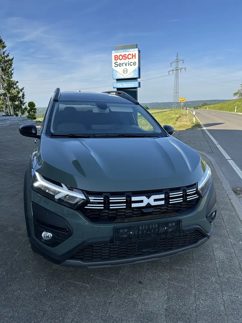 Dacia Jogger Extreme Hybrid SHZ Kamera ALU Service NEU Grün - 1