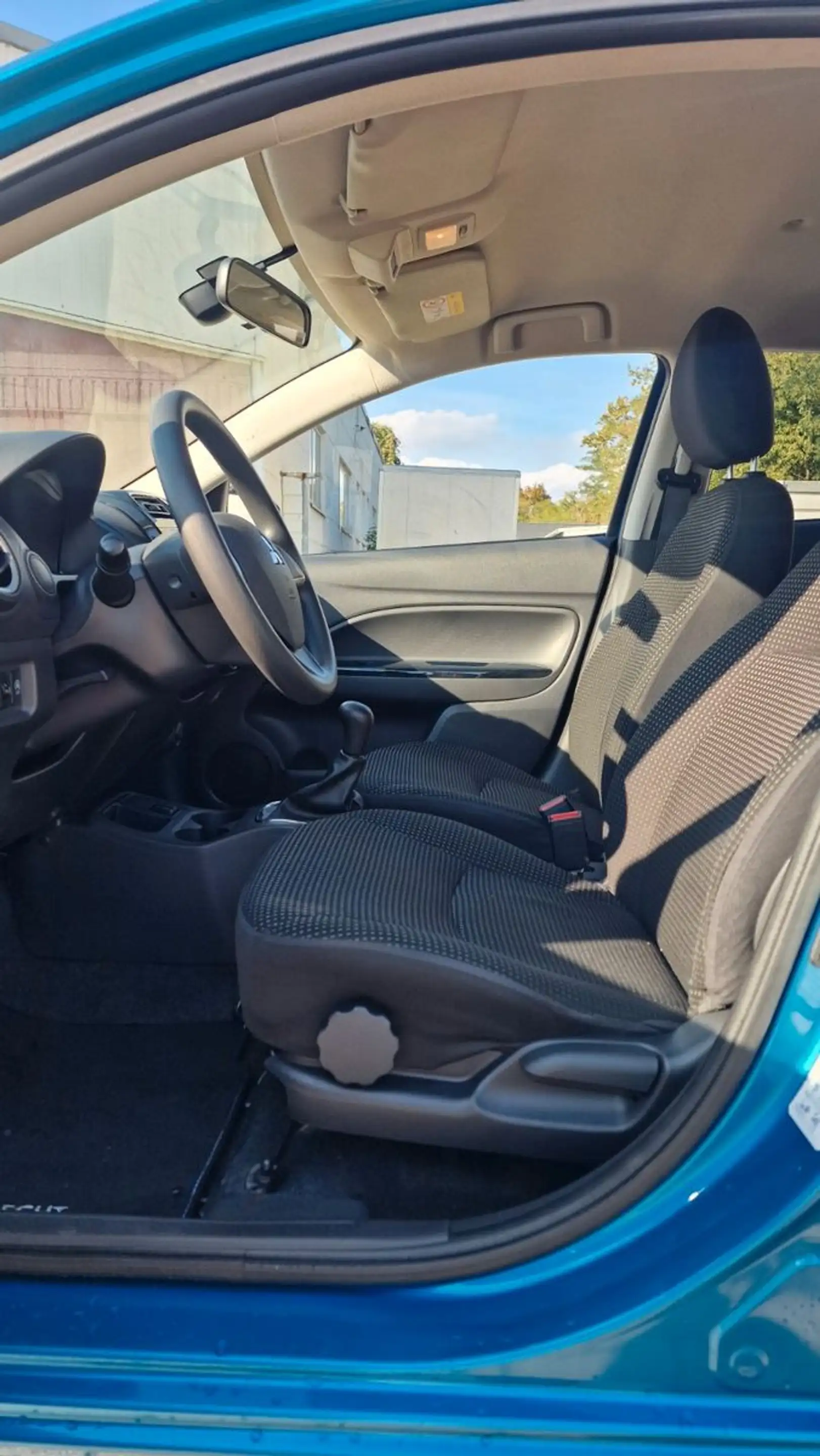Mitsubishi Space Star Diamant Edition+ 2 Hand Garantie — photo 15