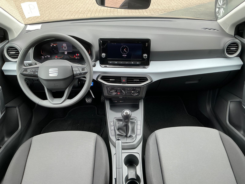 SEAT Ibiza Style 1.0 TSI SHZ BT PDC CarPlay Tempomat — photo 14