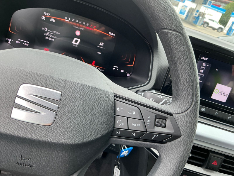 SEAT Ibiza Style 1.0 TSI SHZ BT PDC CarPlay Tempomat — photo 24
