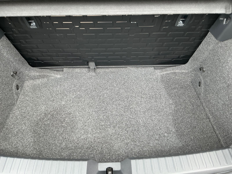 SEAT Ibiza Style 1.0 TSI SHZ BT PDC CarPlay Tempomat — photo 11