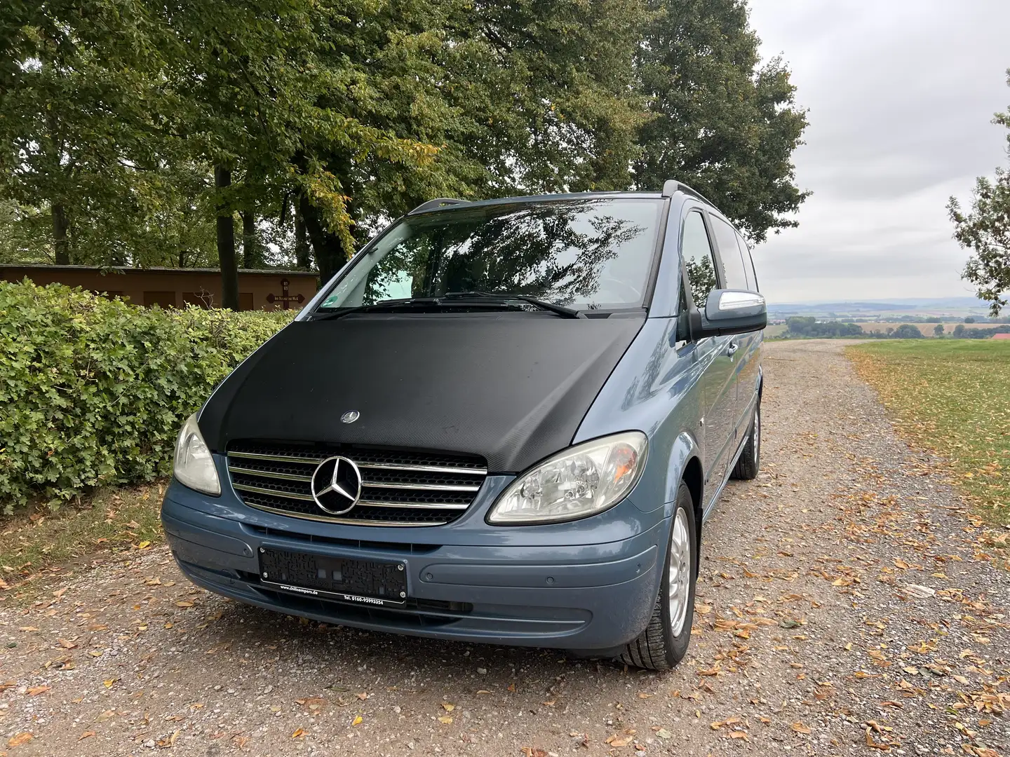 Mercedes-Benz Viano 3.0 CDI lang Automatik Fun, 7 Sitzer+ Bettfunktion Grau - 2
