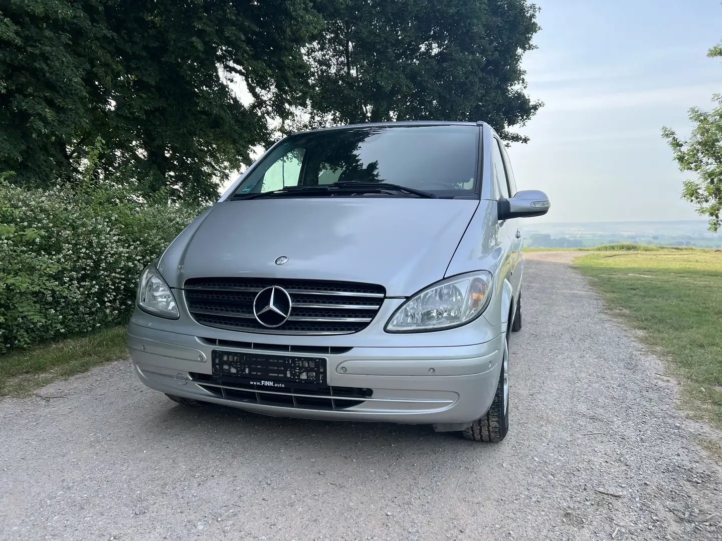 Mercedes-Benz Viano 3.0 CDI lang Automatik Fun Activity DPF Argento - 2