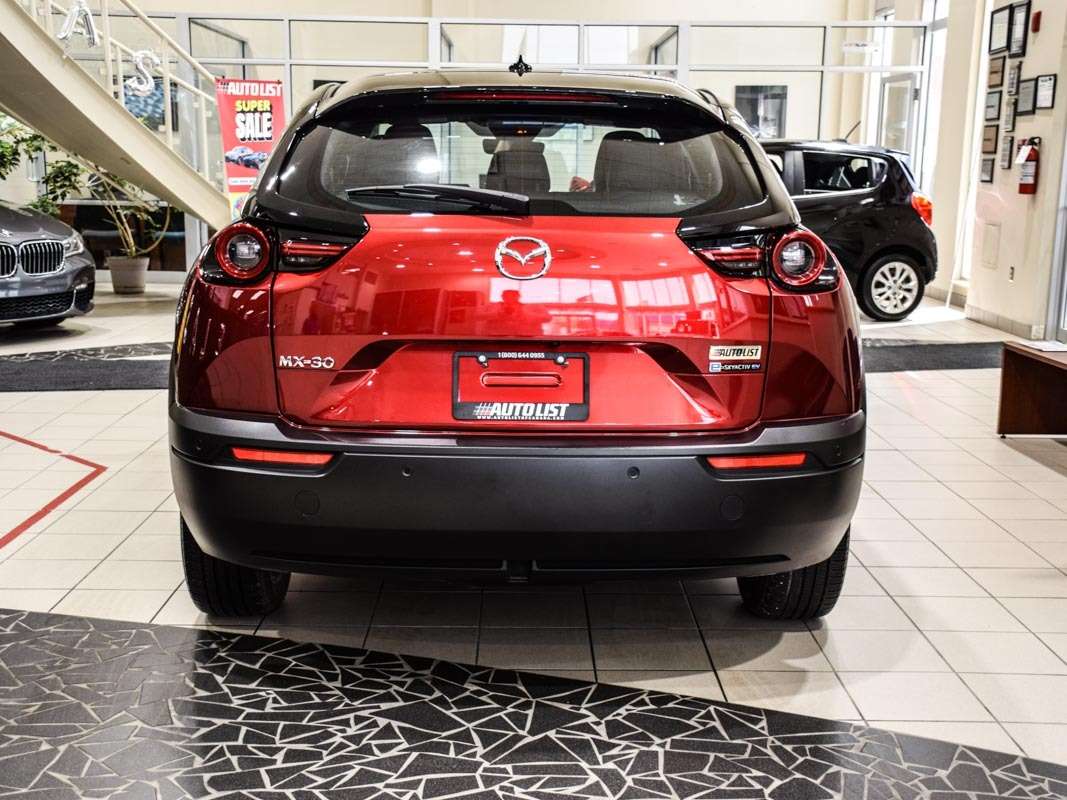 2023 Mazda MX-30 GT*FULL ELECTRIC*LEATHER*SUNROOF*FACTORY WARRANTY* — снимка 1