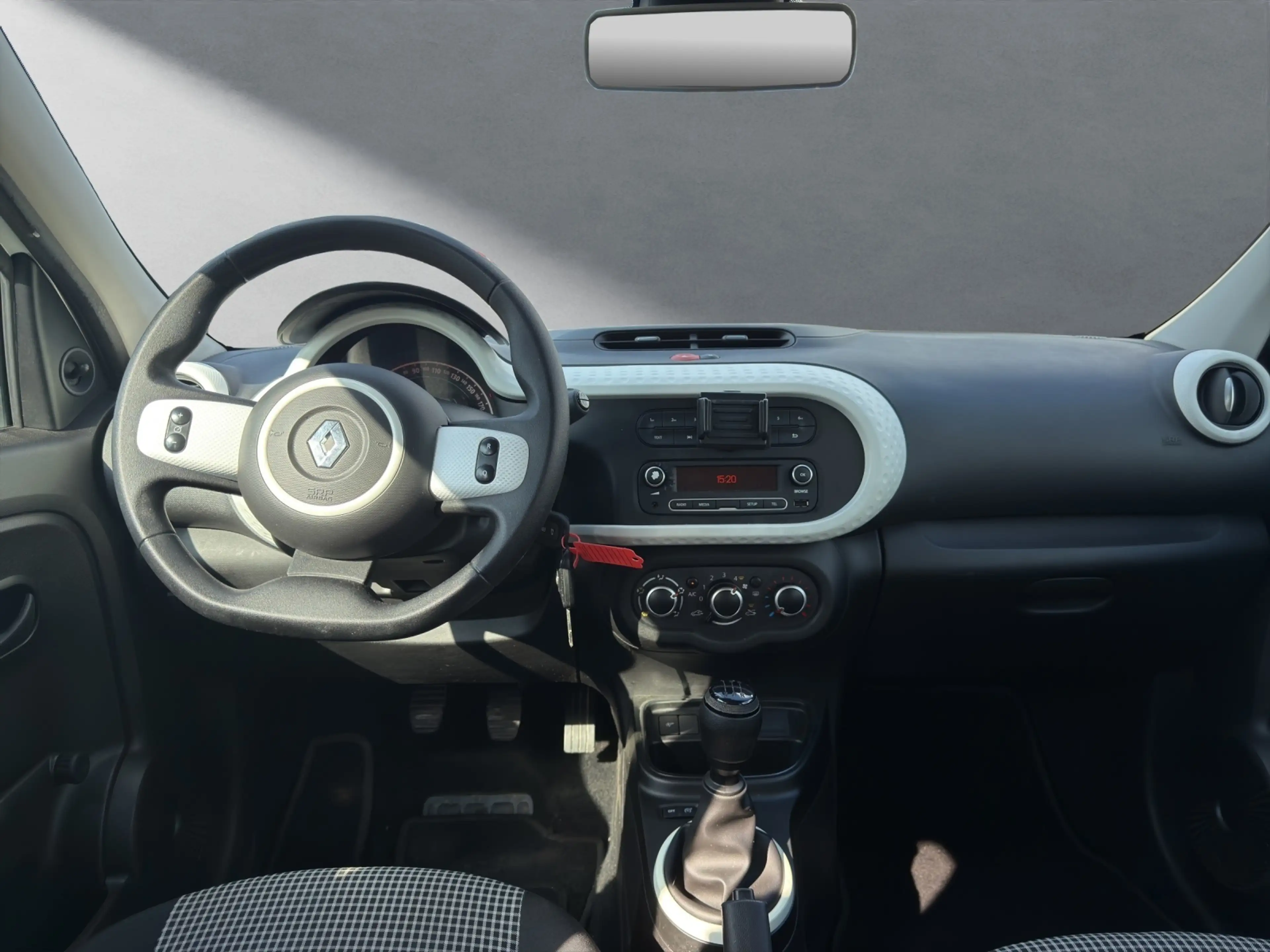 Renault Twingo Life 8xRäder*Bluetooth*Klima*R&GO* — photo 13