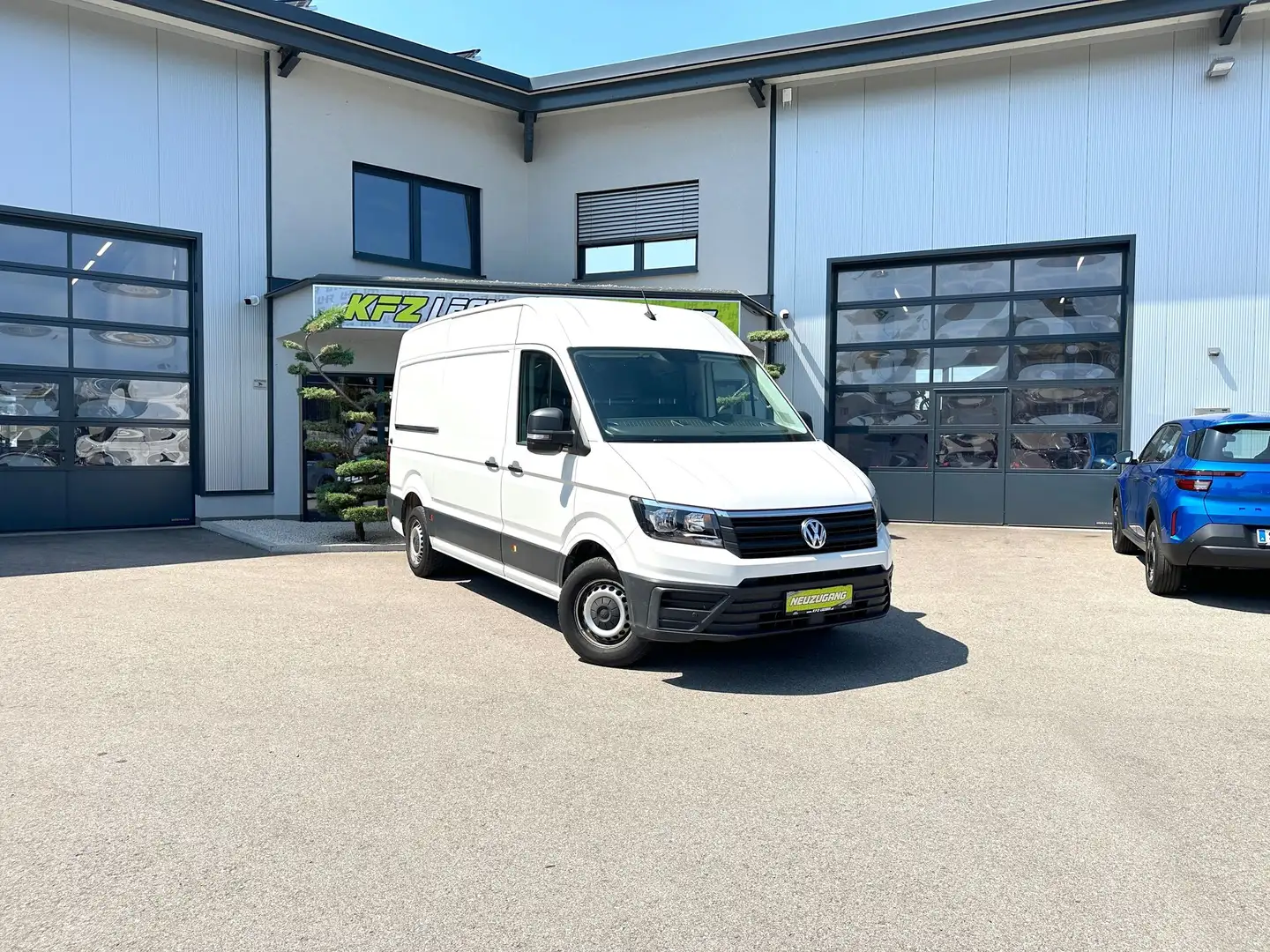 Volkswagen Crafter 35 2.0 TDI FWD L3H3 "AHK*KLIMA*R-KAM" Weiß - 1