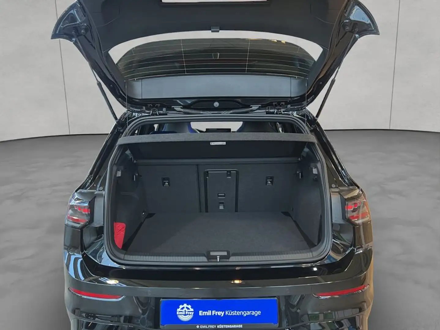 Volkswagen Golf R R BLACK EDITION 2,0 l TSI 4M 245 kW (333 PS Nero - 2