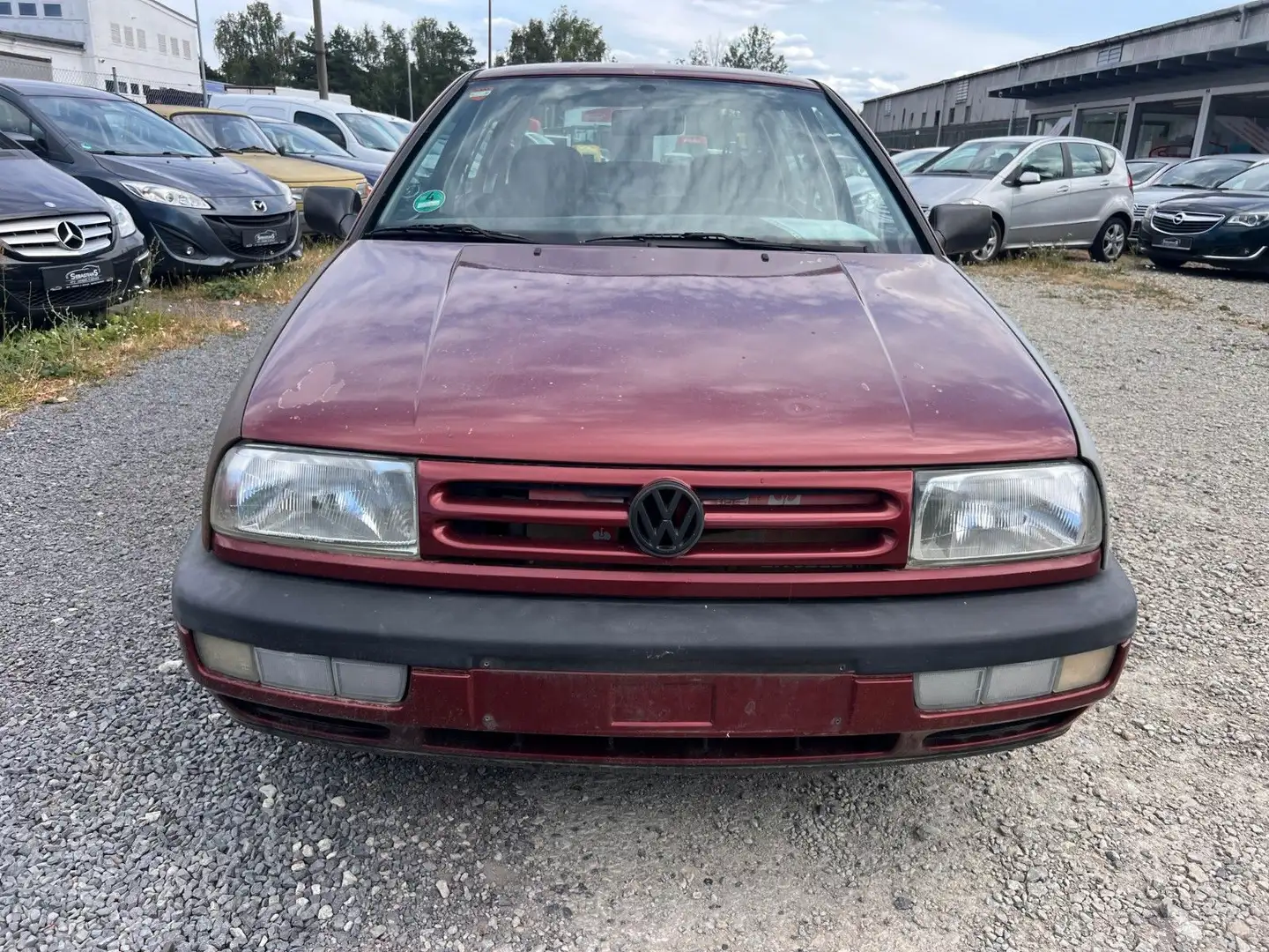 Volkswagen Vento 1.8 GLX Piros - 2