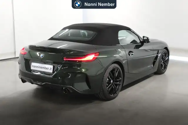 BMW Z4 view 3
