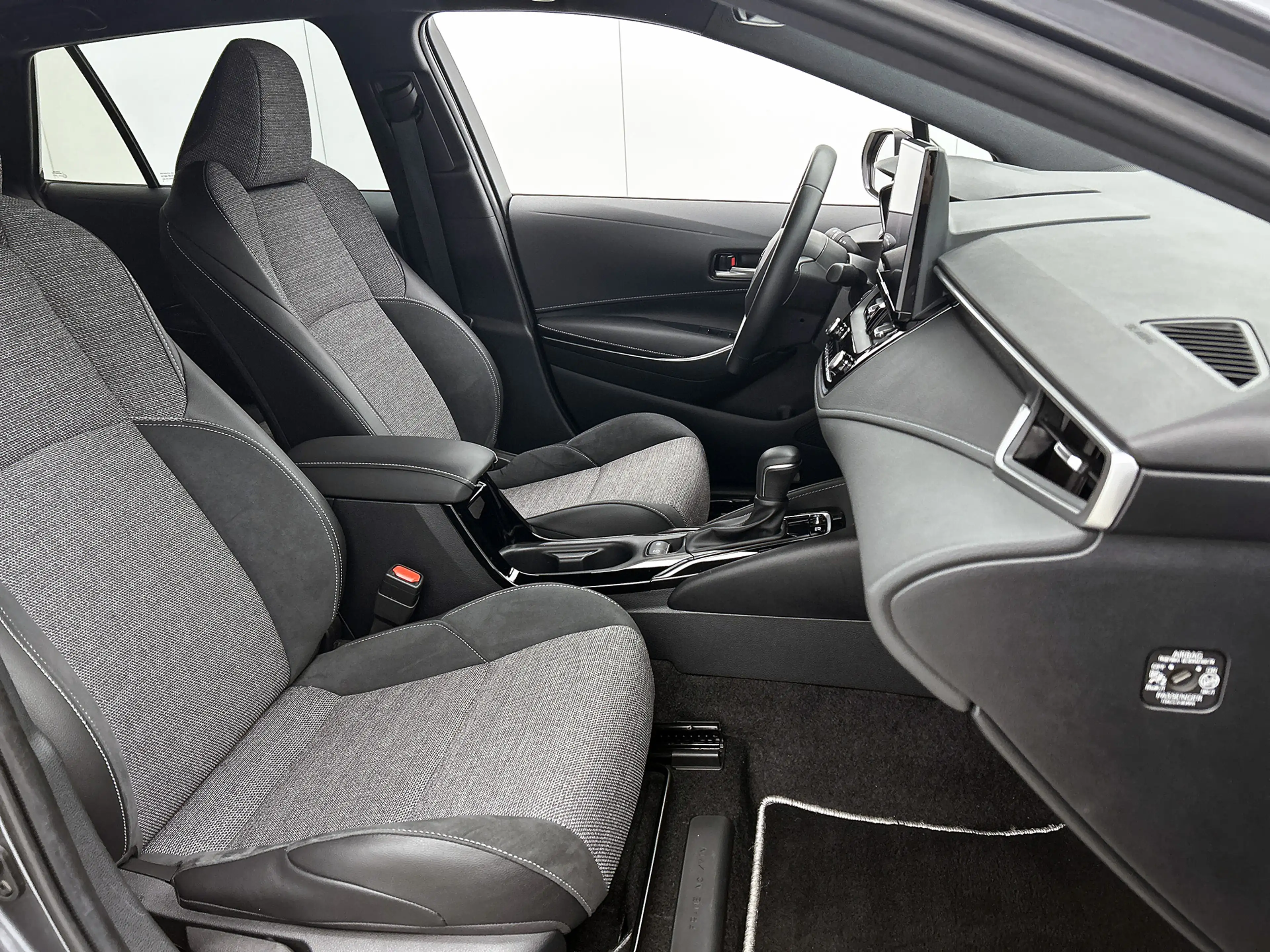 Toyota Corolla Touring Sports Hybrid 140 Dynamic | BTW voertuig | — photo 31