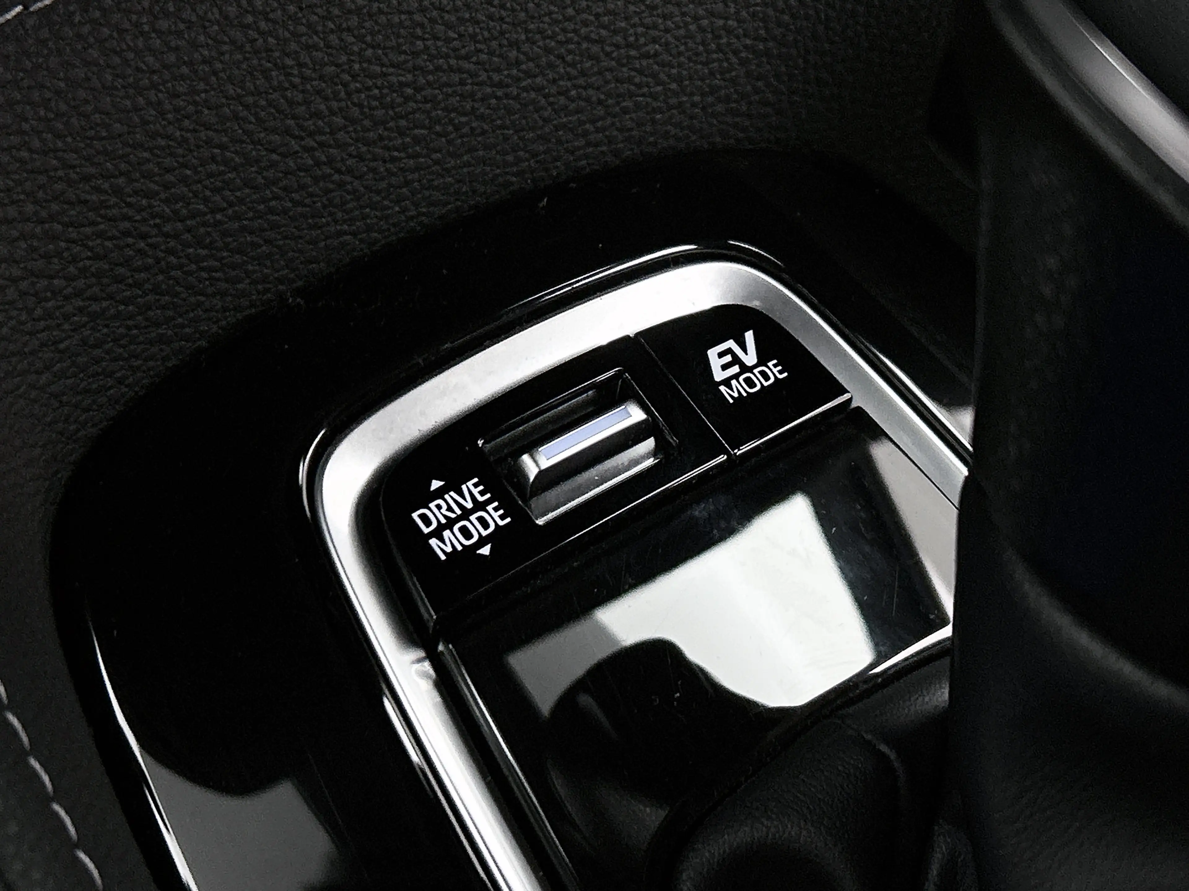 Toyota Corolla Touring Sports Hybrid 140 Dynamic | BTW voertuig | — photo 24