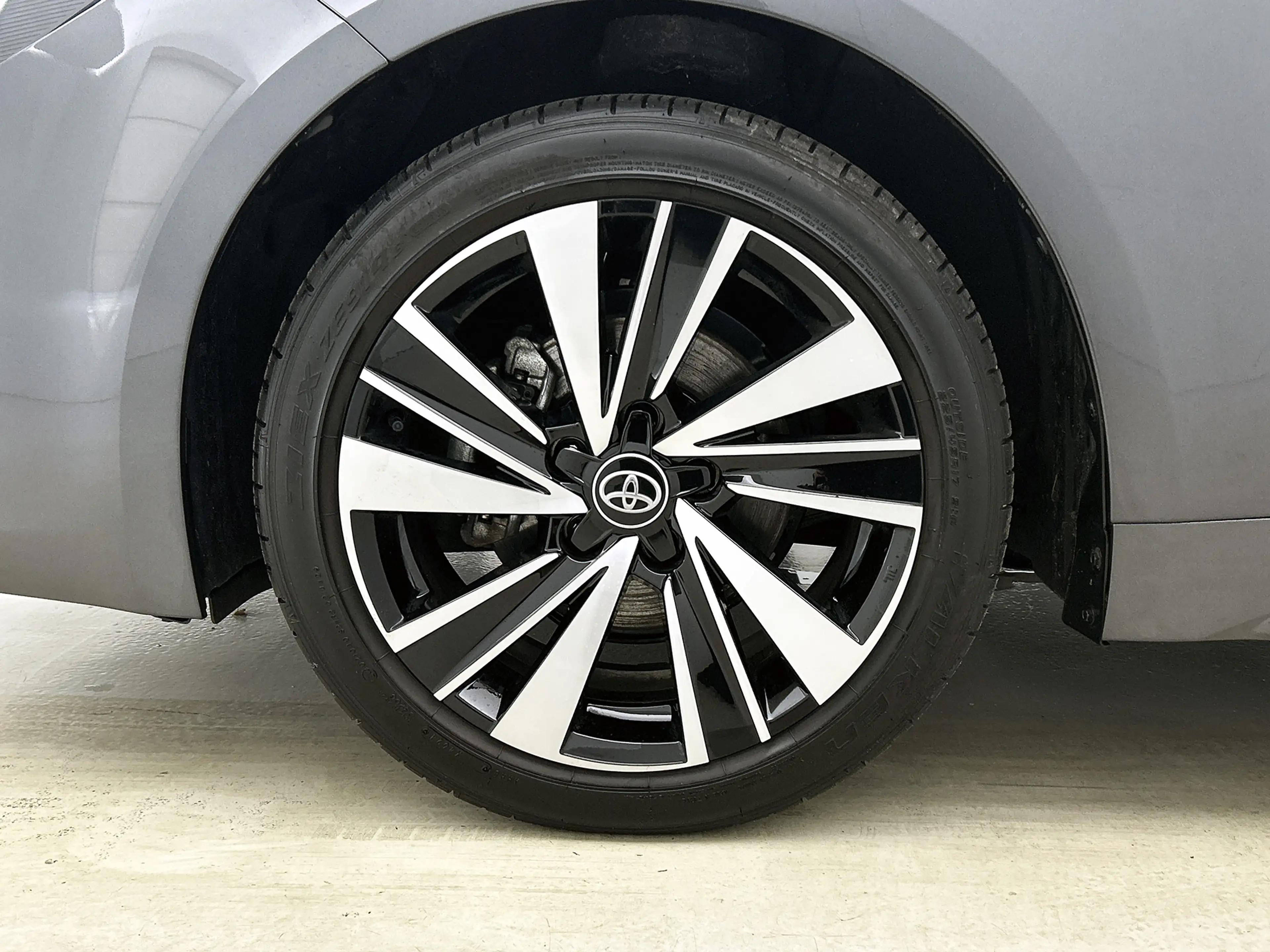 Toyota Corolla Touring Sports Hybrid 140 Dynamic | BTW voertuig | — photo 33