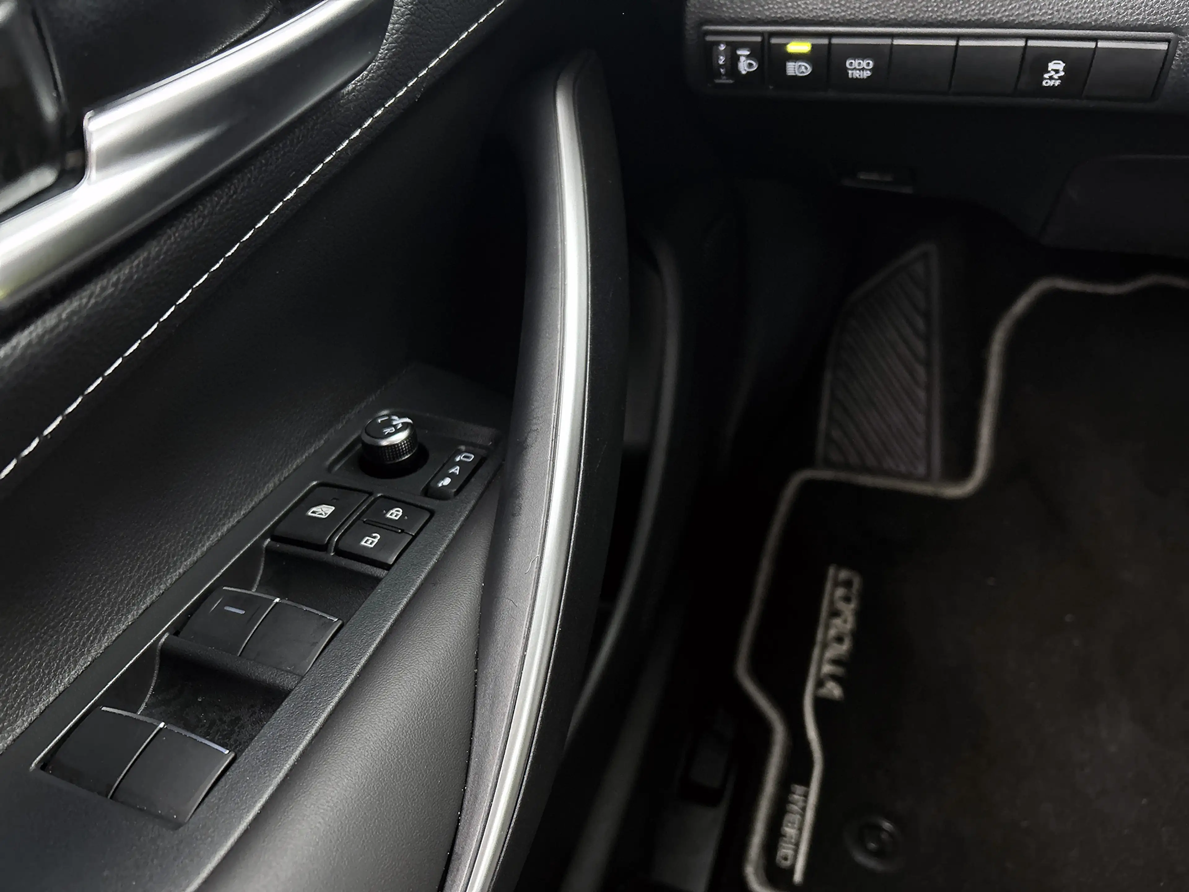 Toyota Corolla Touring Sports Hybrid 140 Dynamic | BTW voertuig | — photo 18