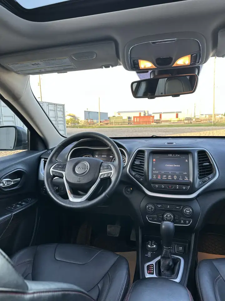 Jeep Cherokee fotografie Jeep Cherokee