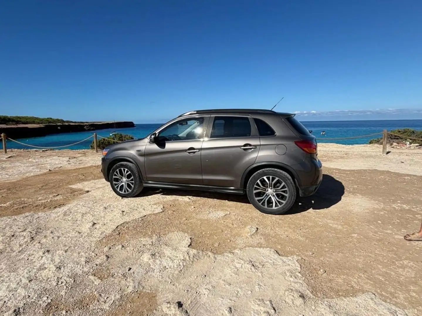 Mitsubishi ASX ASX 160 MPI Motion Motion Marrón - 2