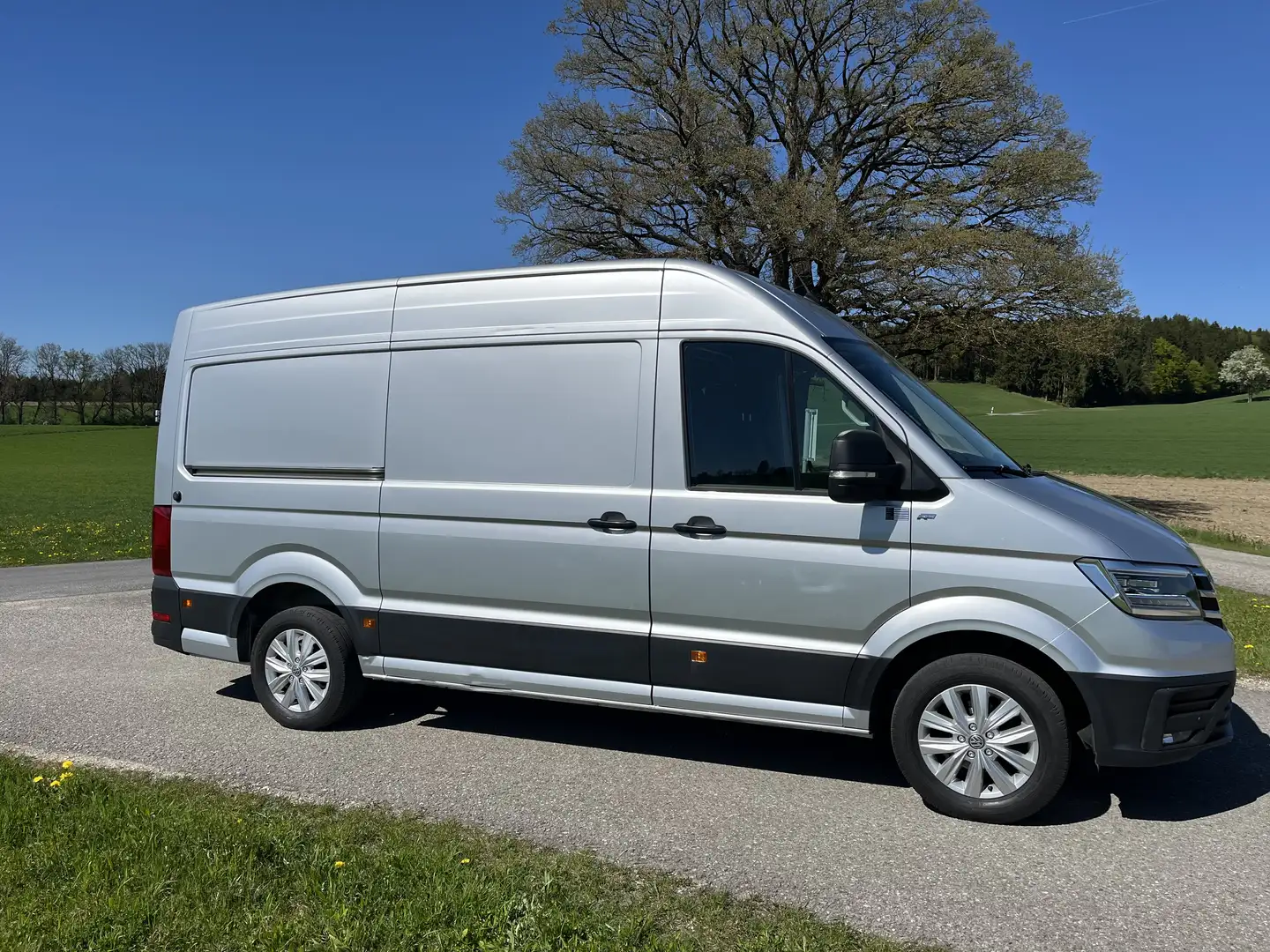 Volkswagen Crafter 35 TDI Kastenwagen Silber - 2