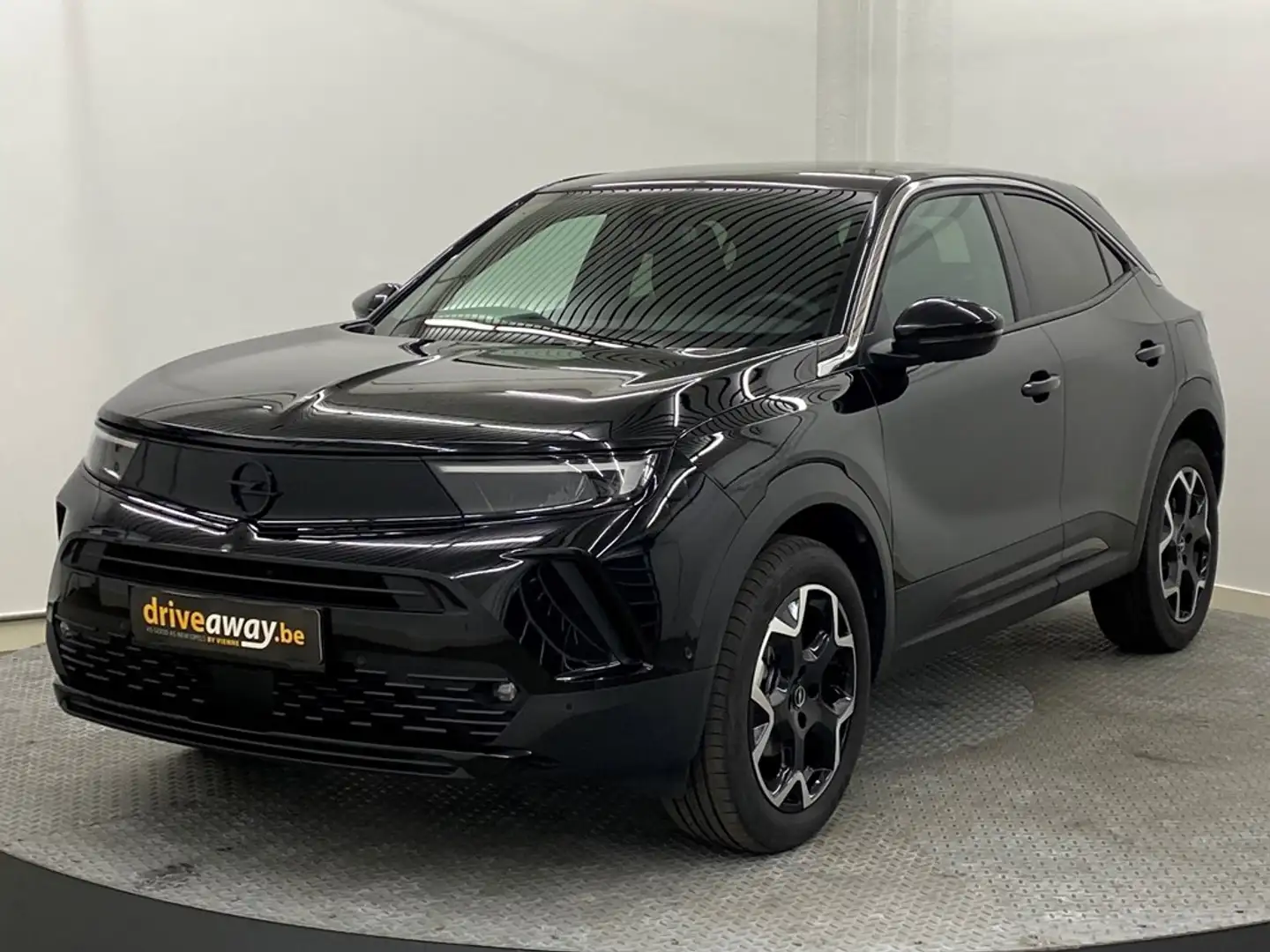 Opel Mokka Ultimate ALL BLACK full options Чёрный - 1