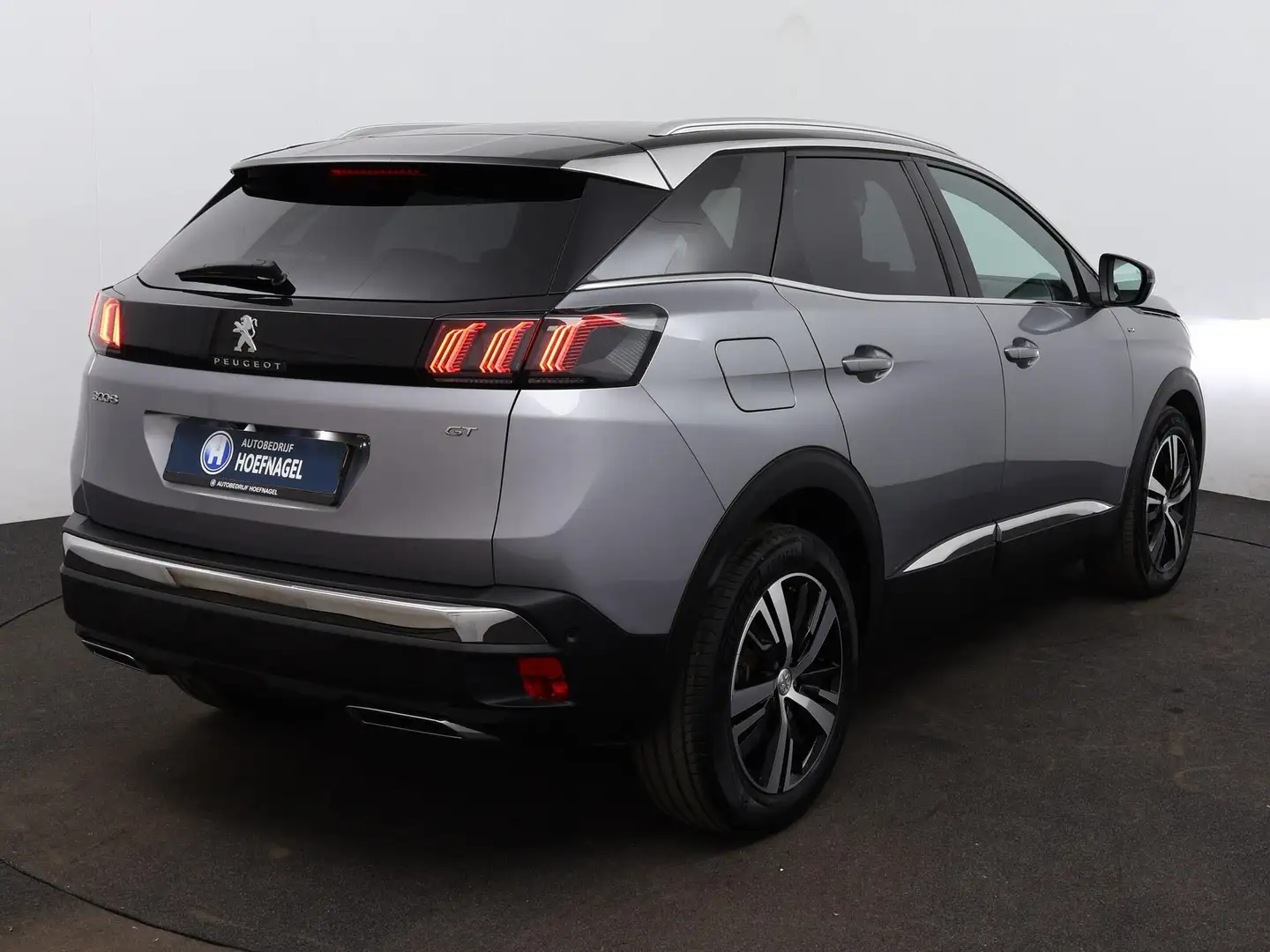 Peugeot 3008 1.2 PureTech GT Automaat | Navigatie | Camera | St Grijs - 2
