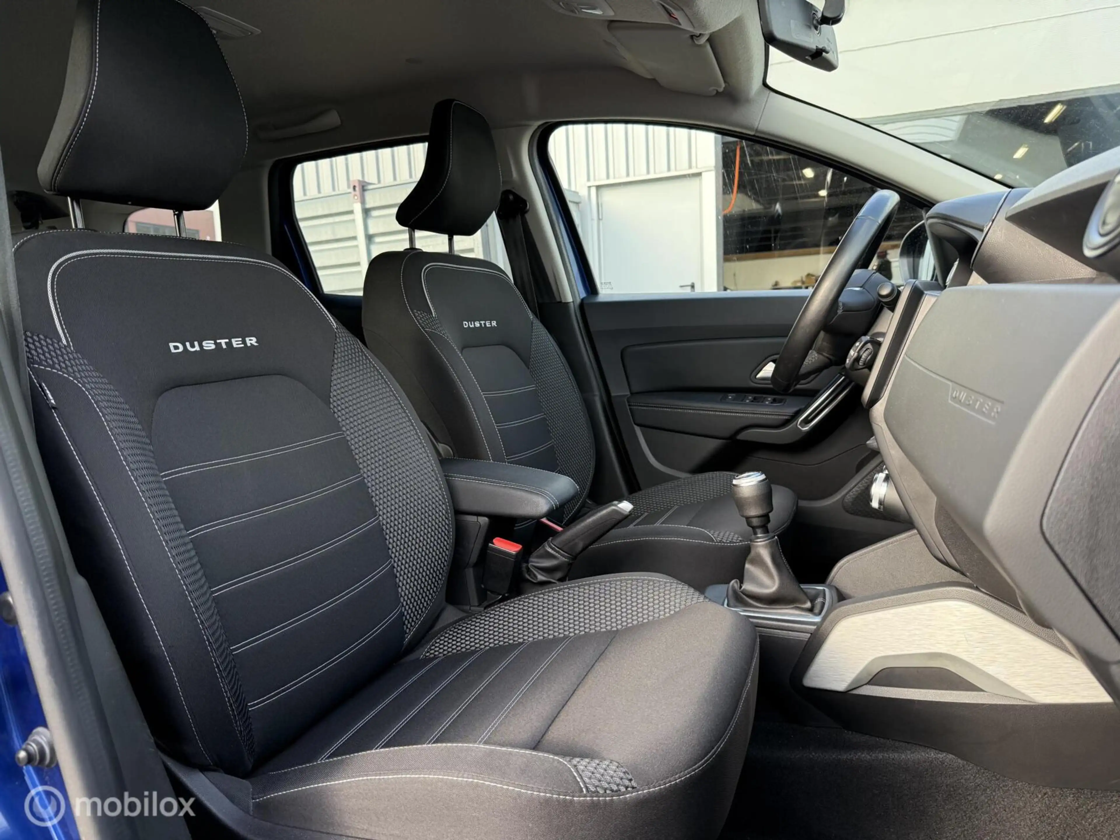 Dacia Duster 1.0 TCe Bi-Fuel | LPG | CarPlay | Camera — photo 30