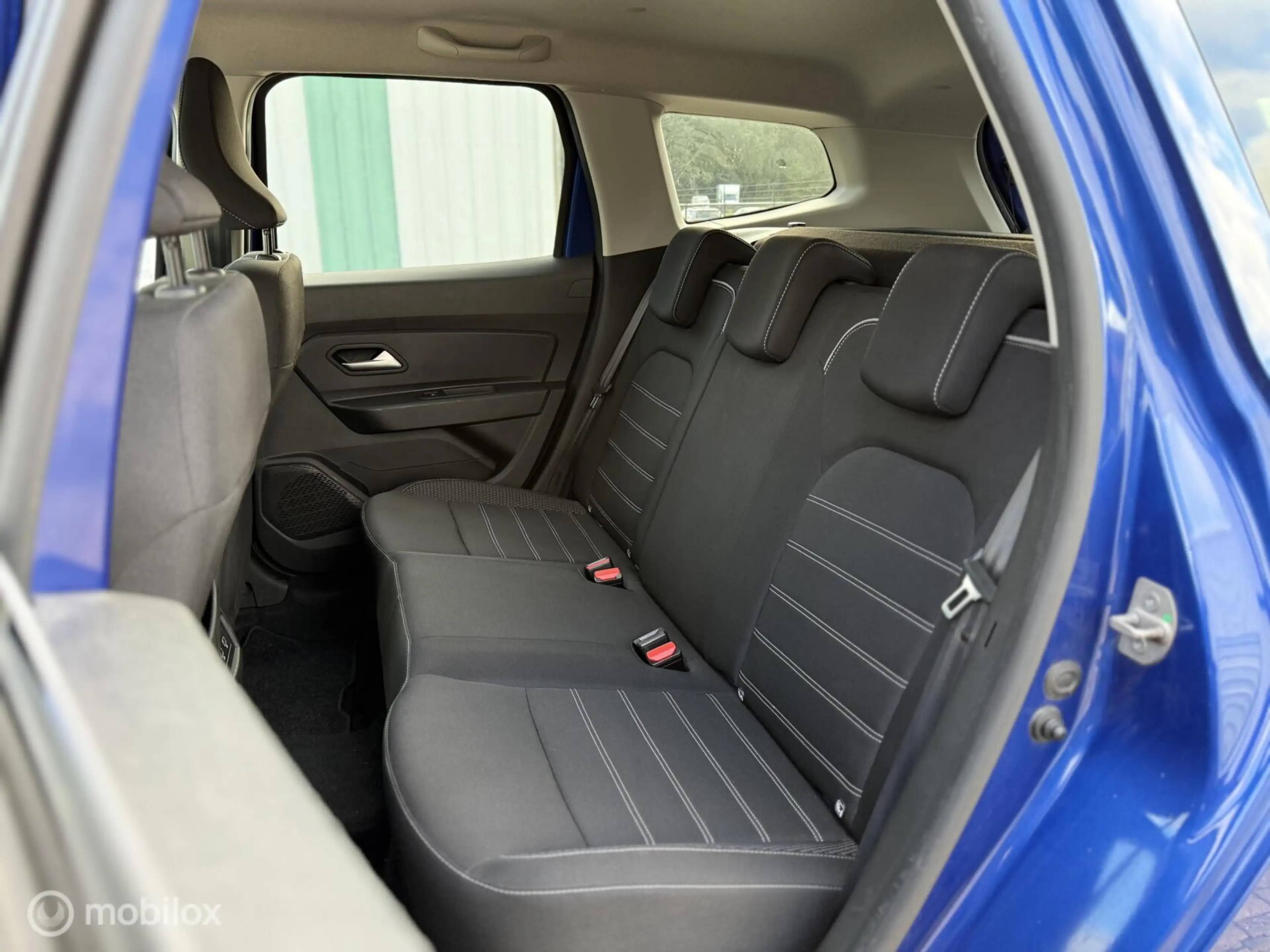 Dacia Duster 1.0 TCe Bi-Fuel | LPG | CarPlay | Camera — photo 5