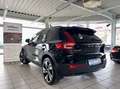 Volvo XC40 Plus Dark 2WD 8-Geartronic Panorama Schwarz - thumbnail 3