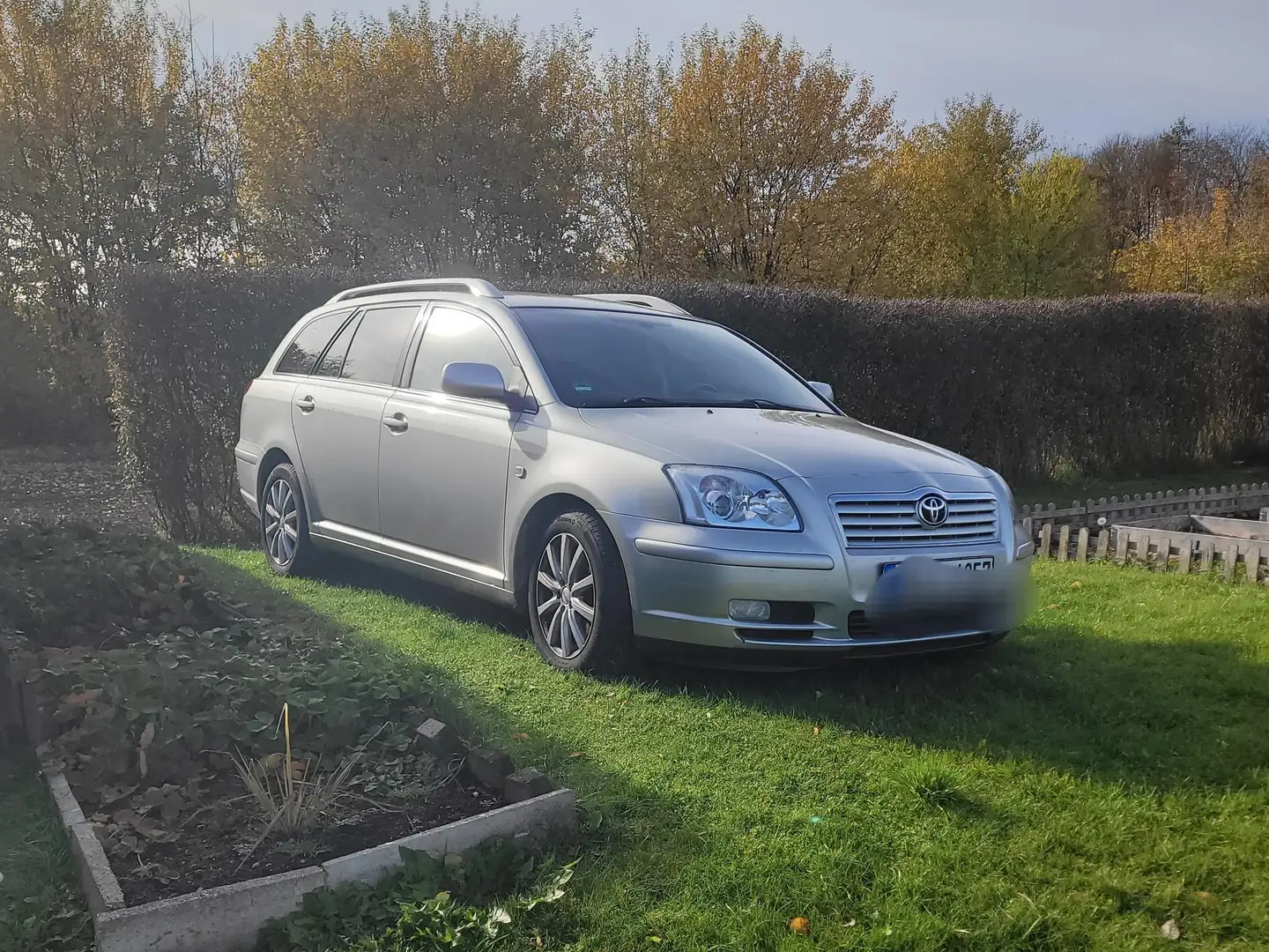 Toyota Avensis Avensis Combi 2.0 VVT-i Combi Sol Grün - 1