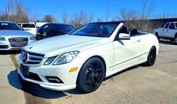 2dr Cabriolet E 550 RWD