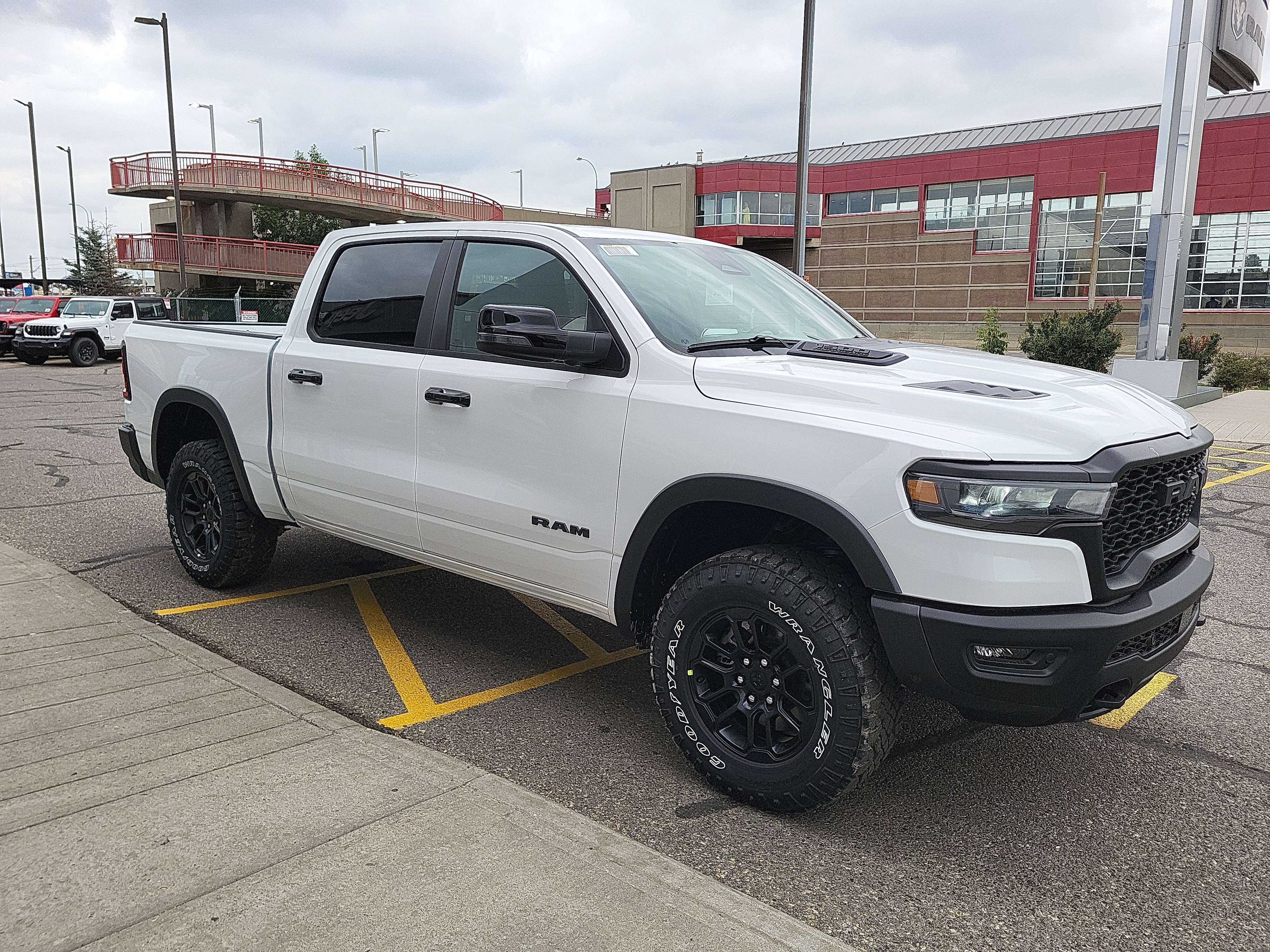 2026 RAM 1500 Rebel Leather/Rebel Level 2 Equipment Group — снимка 5