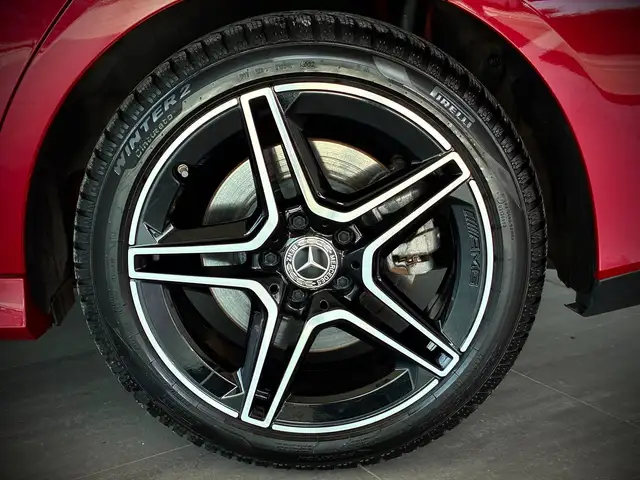 Mercedes-Benz CLA view 9