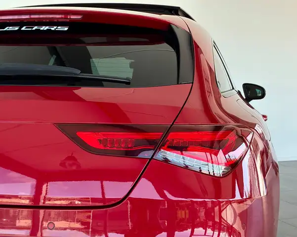 Mercedes-Benz CLA view 13