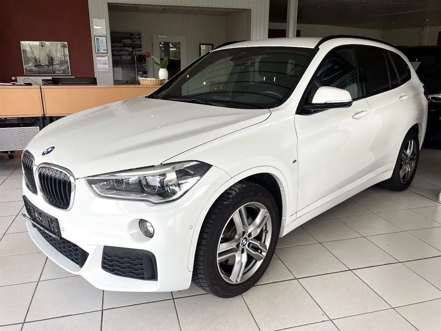 BMW X1 20xd M-Sport/Harman-Kardon/Apple/DAB/ACC Weiß - 1