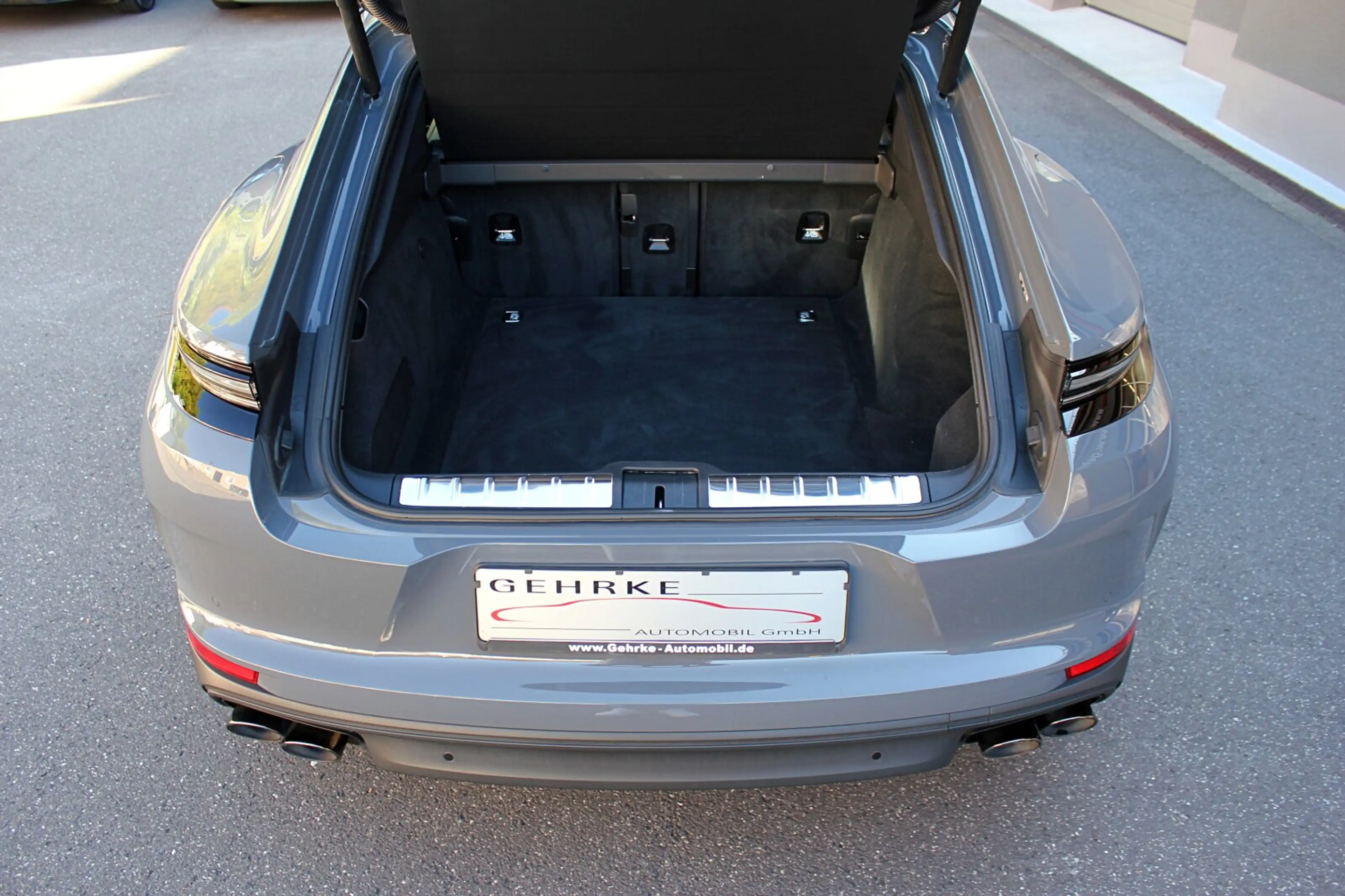 Porsche Panamera Panamera 4 E-Hybrid*ACC,Head-Up,Sitzlüft,14-Wege — photo 19
