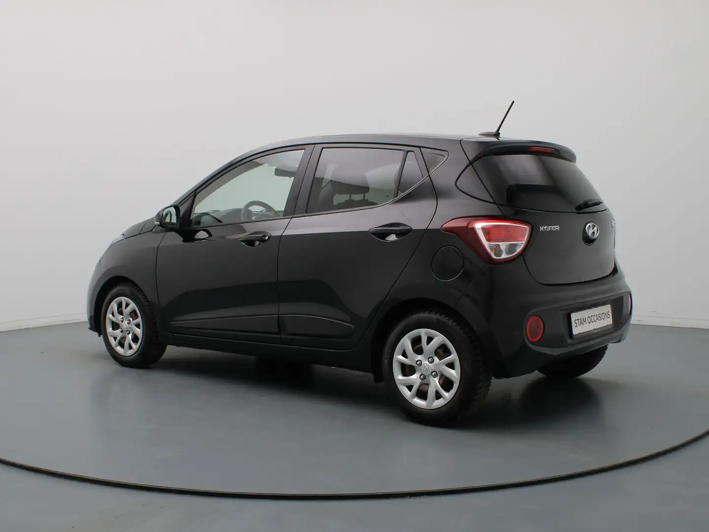Hyundai i10 1.0i Premium Climate | Cruise | Navi | Stoel-/stuu Negro - 2