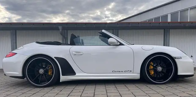 Porsche GTS Cabrio*Klappschale*CARBON*PDK*PCCB*