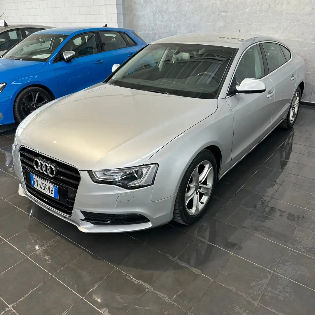 Audi A5 SPB 2.0 TDI 177 CV Advanced Grigio - 2