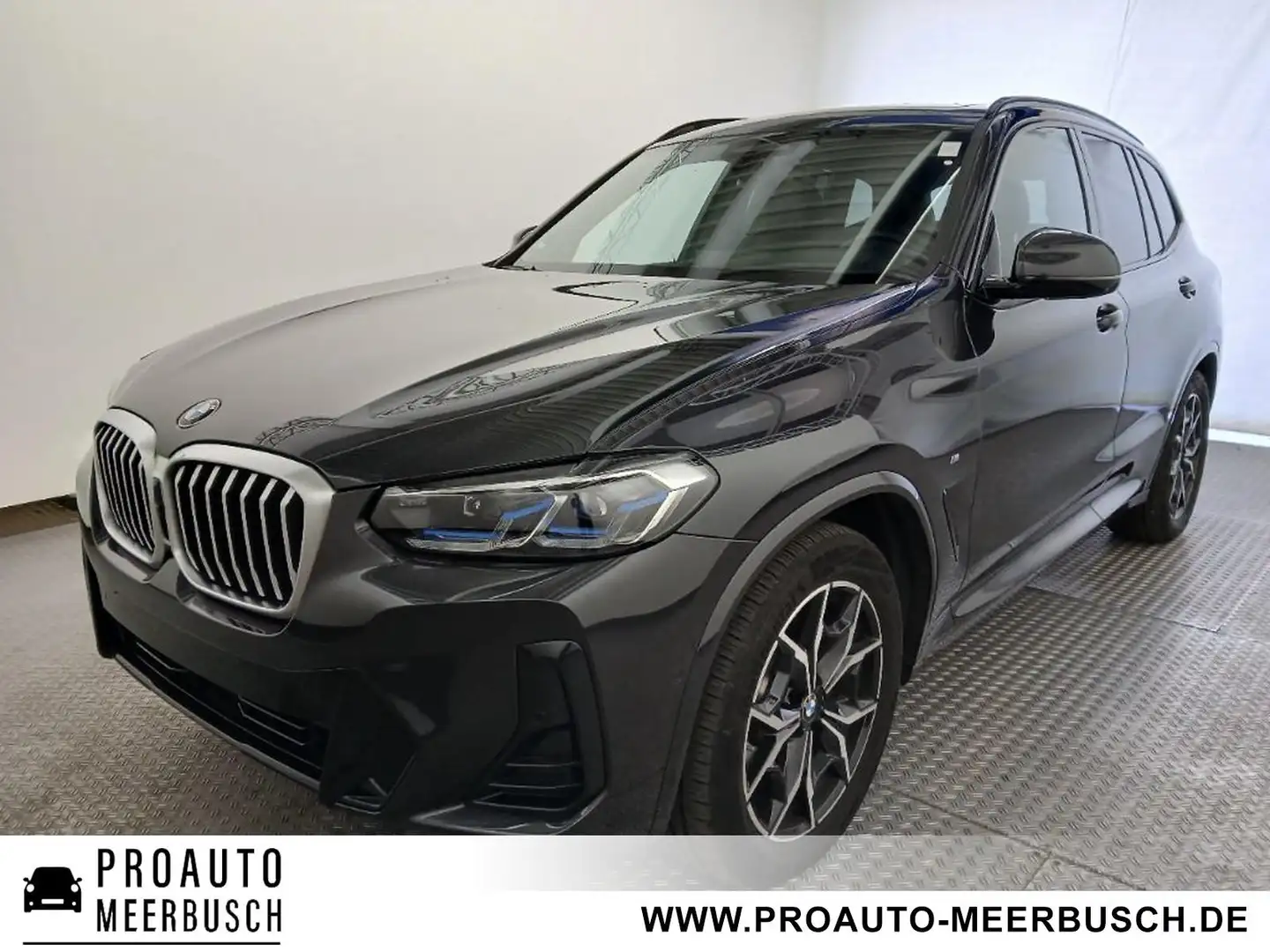 BMW X3 xDrive 30d M Sport AHK/LASER/HUD/PANO/MMRY/H&K Grau - 1